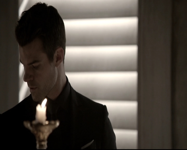 VampireDiariesWorld_dot_nl-TheOriginals_2x20CityBeneathTheSea0252.jpg