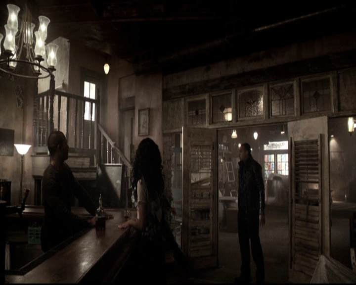 VampireDiariesWorld_dot_nl-TheOriginals_2x20CityBeneathTheSea0322.jpg