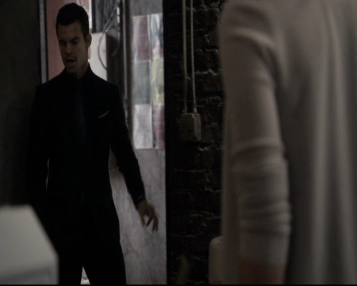 VampireDiariesWorld_dot_nl-TheOriginals_2x20CityBeneathTheSea0400.jpg