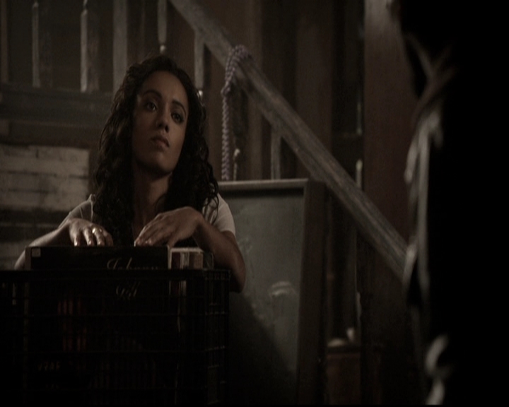 VampireDiariesWorld_dot_nl-TheOriginals_2x20CityBeneathTheSea0516.jpg