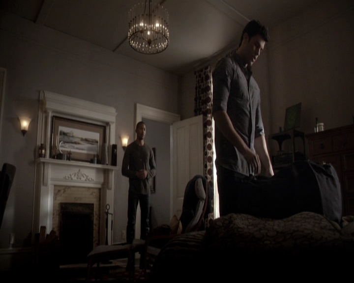 VampireDiariesWorld_dot_nl-TheOriginals_2x20CityBeneathTheSea0621.jpg