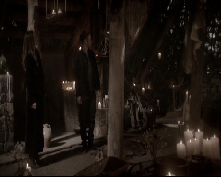 VampireDiariesWorld_dot_nl-TheOriginals_2x20CityBeneathTheSea0700.jpg