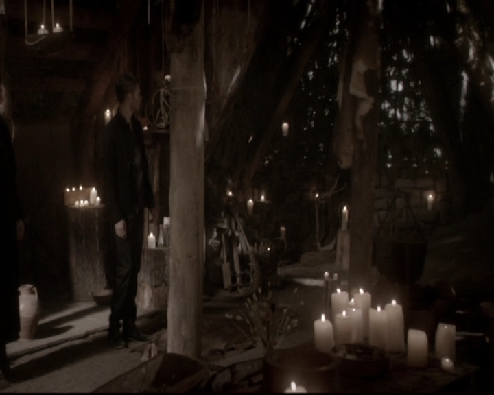 VampireDiariesWorld_dot_nl-TheOriginals_2x20CityBeneathTheSea0701.jpg