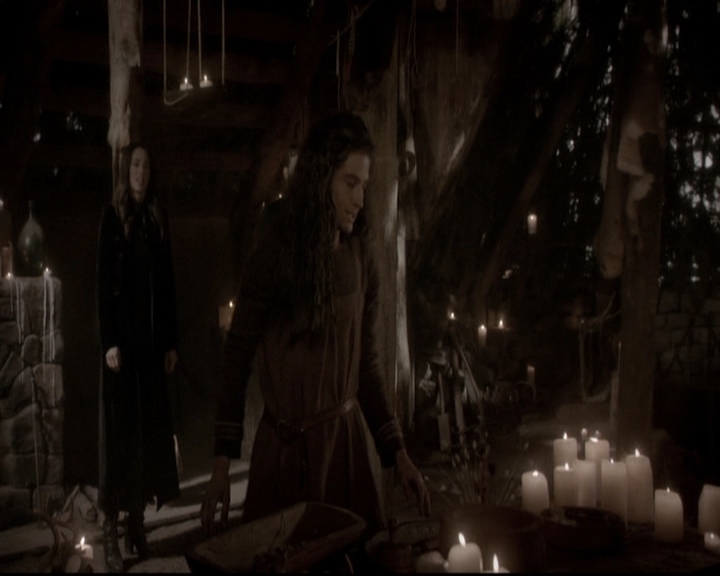 VampireDiariesWorld_dot_nl-TheOriginals_2x20CityBeneathTheSea0712.jpg