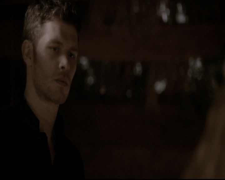 VampireDiariesWorld_dot_nl-TheOriginals_2x20CityBeneathTheSea0816.jpg