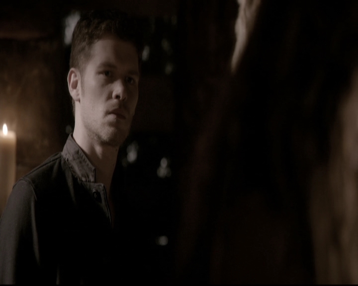 VampireDiariesWorld_dot_nl-TheOriginals_2x20CityBeneathTheSea0825.jpg