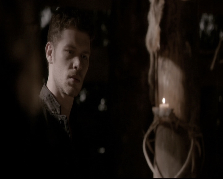 VampireDiariesWorld_dot_nl-TheOriginals_2x20CityBeneathTheSea0831.jpg