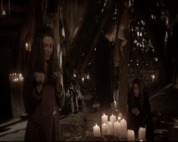 VampireDiariesWorld_dot_nl-TheOriginals_2x20CityBeneathTheSea1007.jpg