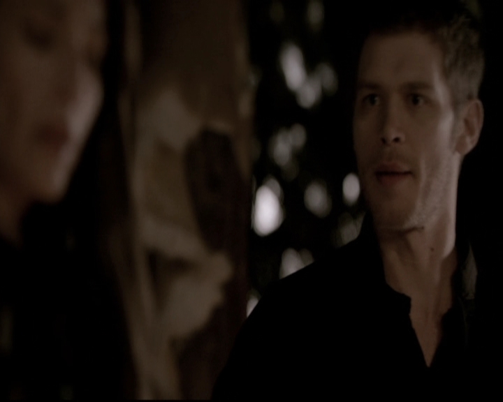 VampireDiariesWorld_dot_nl-TheOriginals_2x20CityBeneathTheSea1013.jpg