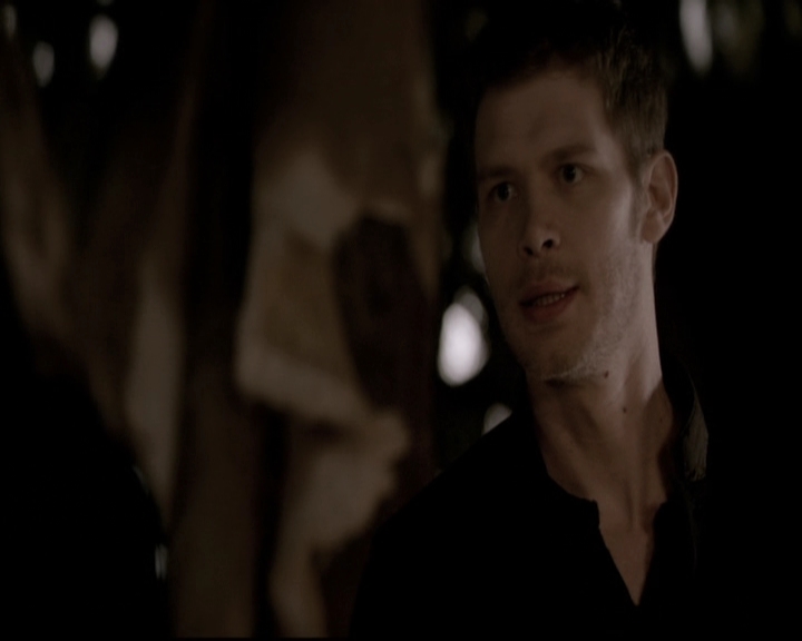 VampireDiariesWorld_dot_nl-TheOriginals_2x20CityBeneathTheSea1014.jpg