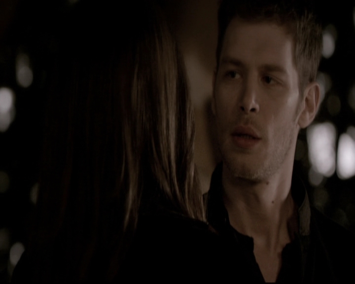 VampireDiariesWorld_dot_nl-TheOriginals_2x20CityBeneathTheSea1025.jpg