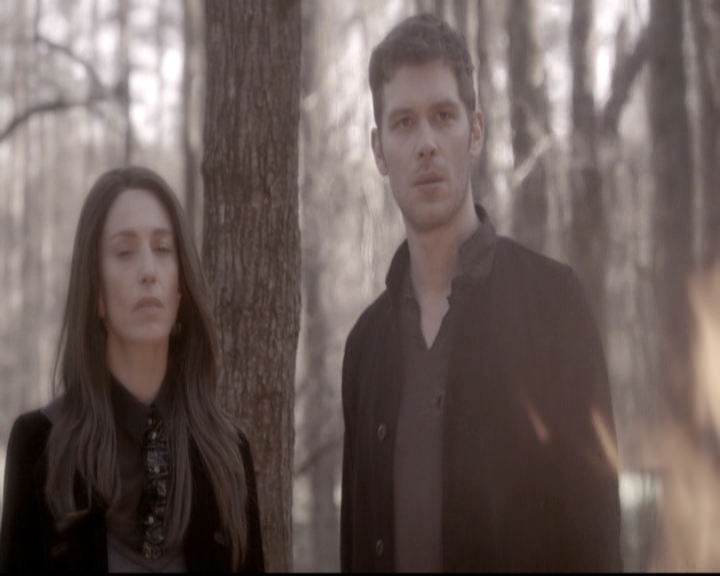 VampireDiariesWorld_dot_nl-TheOriginals_2x20CityBeneathTheSea1058.jpg