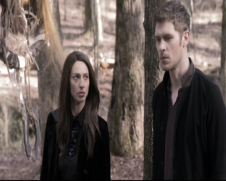 VampireDiariesWorld_dot_nl-TheOriginals_2x20CityBeneathTheSea1132.jpg