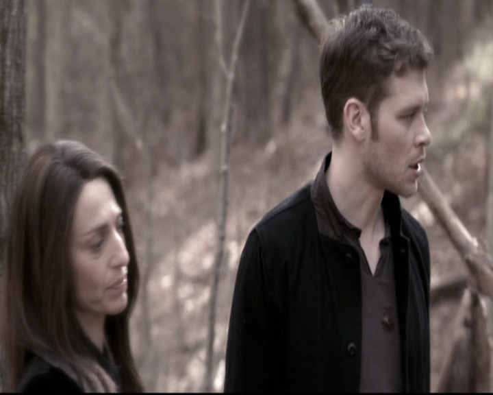 VampireDiariesWorld_dot_nl-TheOriginals_2x20CityBeneathTheSea1135.jpg