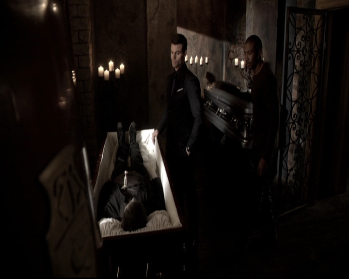 VampireDiariesWorld_dot_nl-TheOriginals_2x20CityBeneathTheSea1182.jpg