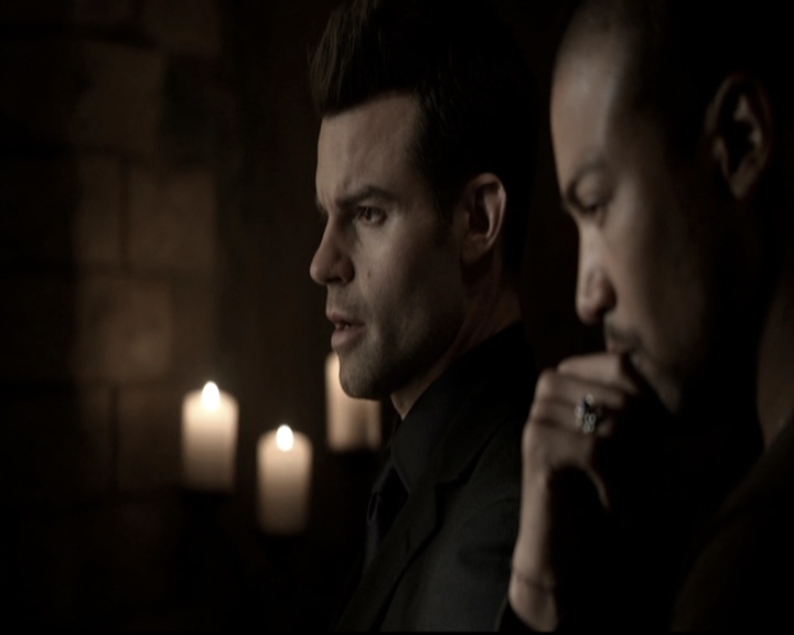 VampireDiariesWorld_dot_nl-TheOriginals_2x20CityBeneathTheSea1194.jpg