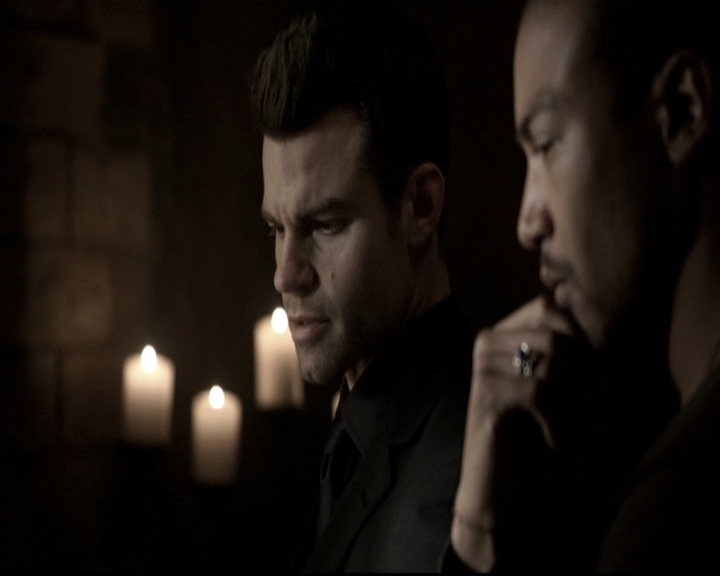 VampireDiariesWorld_dot_nl-TheOriginals_2x20CityBeneathTheSea1197.jpg