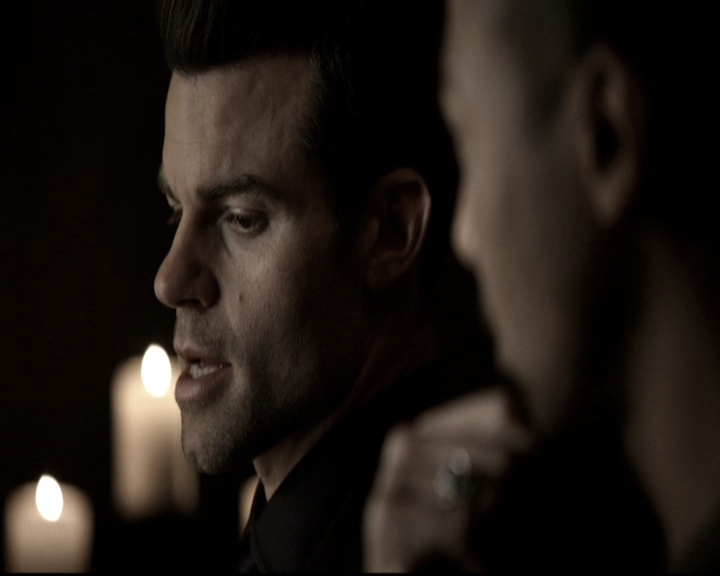 VampireDiariesWorld_dot_nl-TheOriginals_2x20CityBeneathTheSea1211.jpg