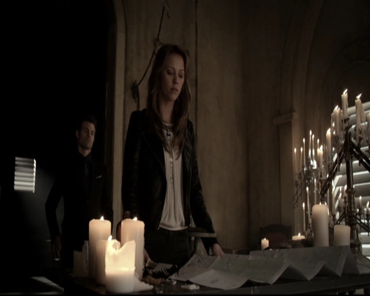 VampireDiariesWorld_dot_nl-TheOriginals_2x20CityBeneathTheSea1406.jpg