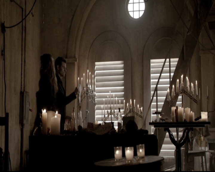 VampireDiariesWorld_dot_nl-TheOriginals_2x20CityBeneathTheSea1414.jpg