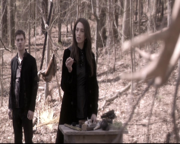 VampireDiariesWorld_dot_nl-TheOriginals_2x20CityBeneathTheSea1641.jpg