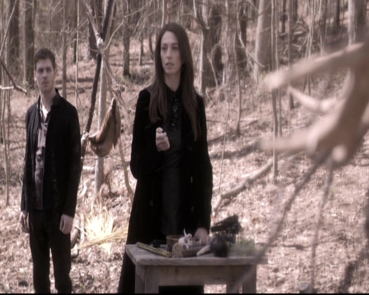 VampireDiariesWorld_dot_nl-TheOriginals_2x20CityBeneathTheSea1643.jpg