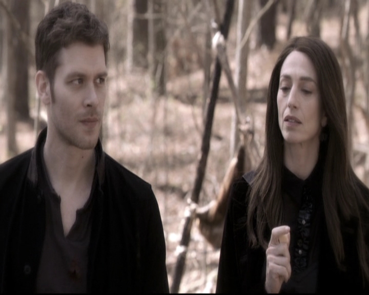 VampireDiariesWorld_dot_nl-TheOriginals_2x20CityBeneathTheSea1651.jpg