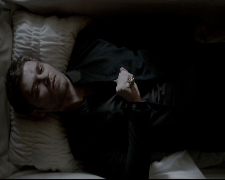 VampireDiariesWorld_dot_nl-TheOriginals_2x20CityBeneathTheSea1716.jpg