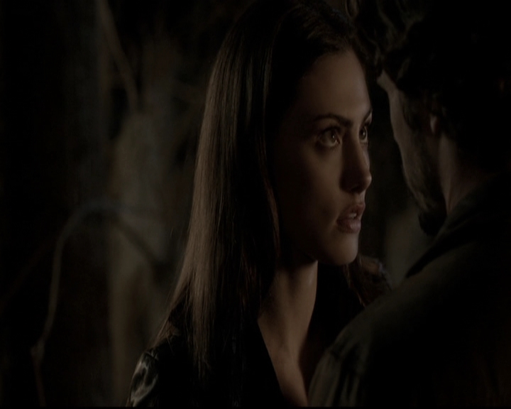 VampireDiariesWorld_dot_nl-TheOriginals_2x20CityBeneathTheSea1832.jpg