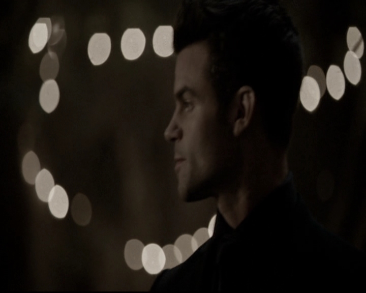 VampireDiariesWorld_dot_nl-TheOriginals_2x20CityBeneathTheSea1911.jpg