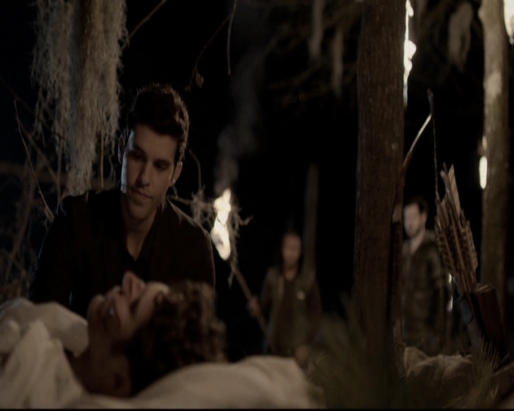 VampireDiariesWorld_dot_nl-TheOriginals_2x20CityBeneathTheSea2041.jpg