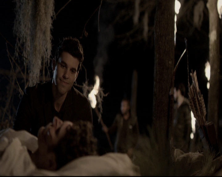 VampireDiariesWorld_dot_nl-TheOriginals_2x20CityBeneathTheSea2043.jpg