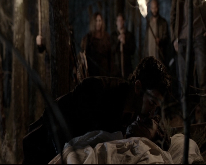 VampireDiariesWorld_dot_nl-TheOriginals_2x20CityBeneathTheSea2051.jpg