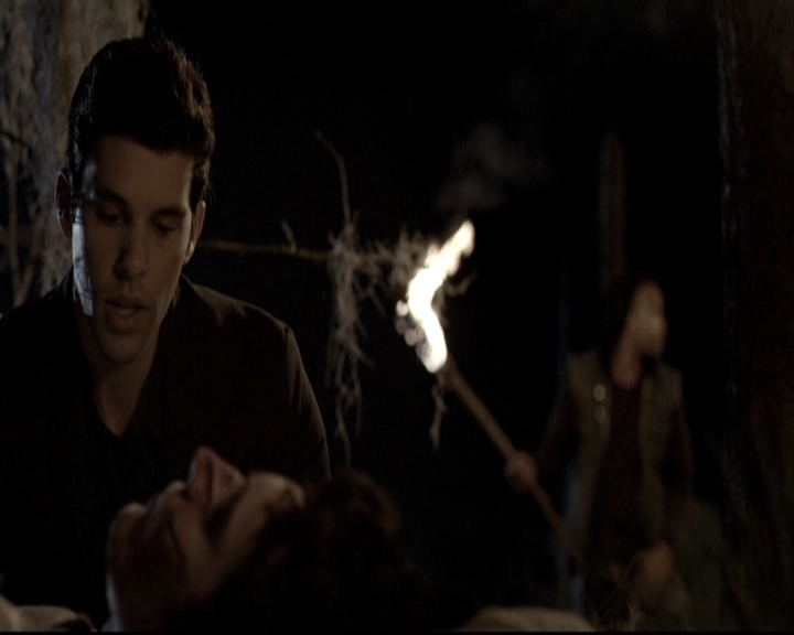 VampireDiariesWorld_dot_nl-TheOriginals_2x20CityBeneathTheSea2058.jpg