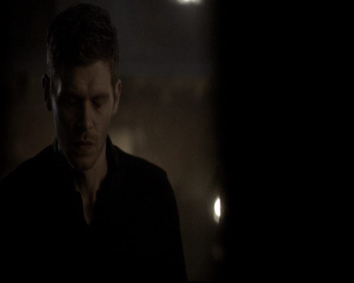 VampireDiariesWorld_dot_nl-TheOriginals_2x20CityBeneathTheSea2162.jpg