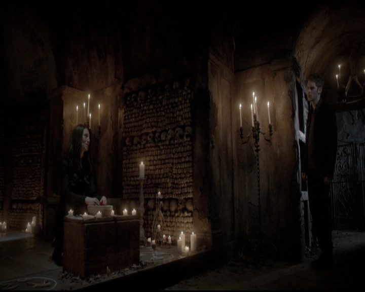 VampireDiariesWorld_dot_nl-TheOriginals_2x20CityBeneathTheSea2204.jpg