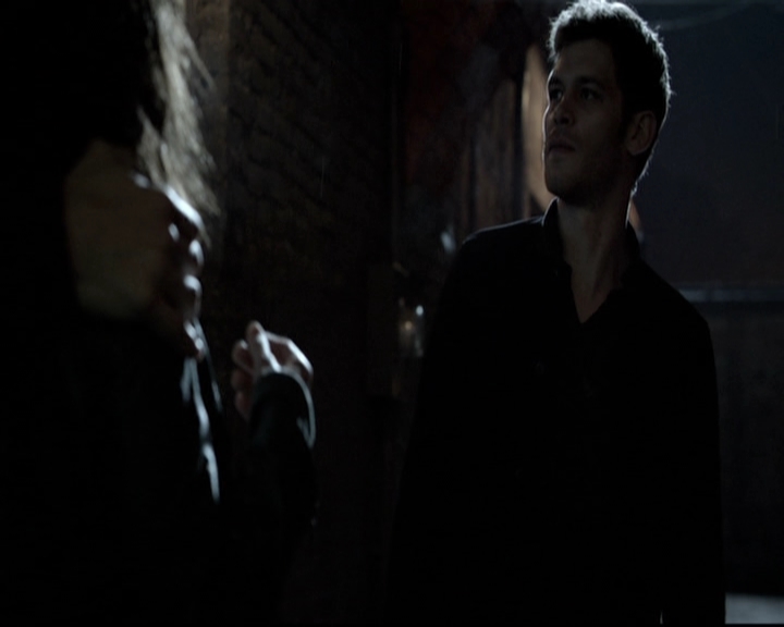 VampireDiariesWorld_dot_nl-TheOriginals_2x21FireWithFire0061.jpg