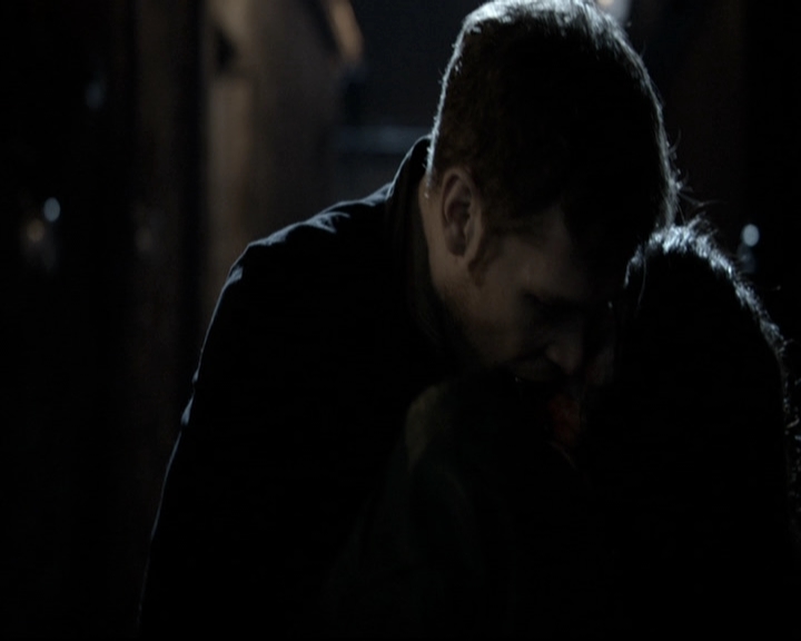 VampireDiariesWorld_dot_nl-TheOriginals_2x21FireWithFire0105.jpg