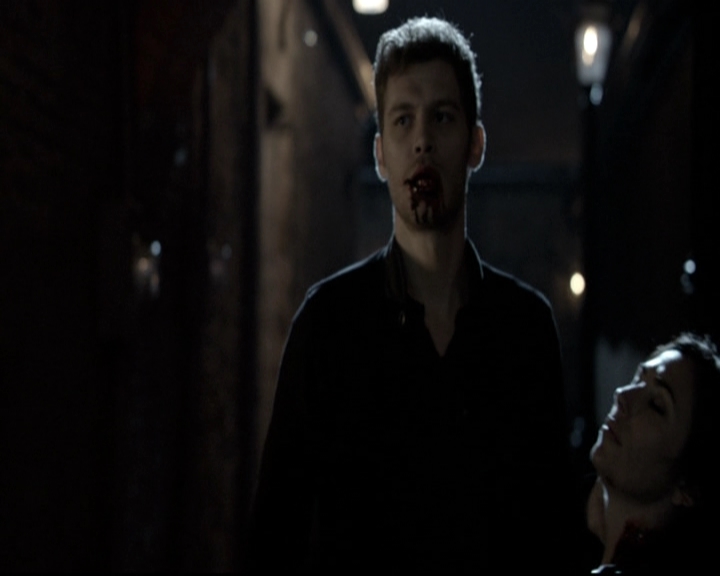 VampireDiariesWorld_dot_nl-TheOriginals_2x21FireWithFire0107.jpg