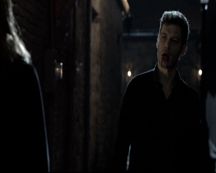 VampireDiariesWorld_dot_nl-TheOriginals_2x21FireWithFire0115.jpg