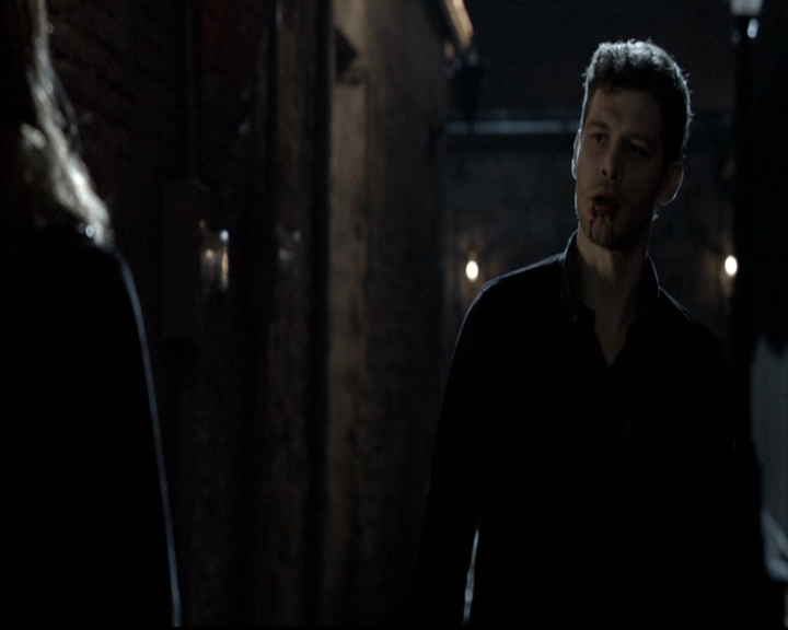 VampireDiariesWorld_dot_nl-TheOriginals_2x21FireWithFire0116.jpg