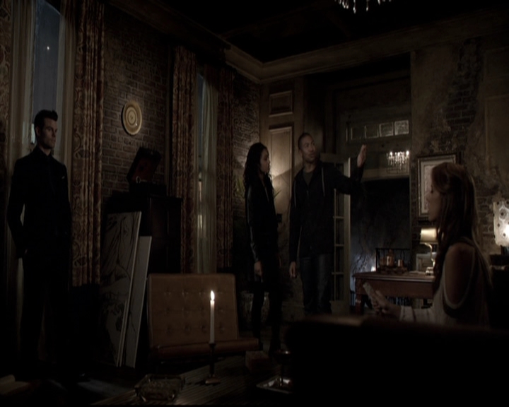 VampireDiariesWorld_dot_nl-TheOriginals_2x21FireWithFire0156.jpg