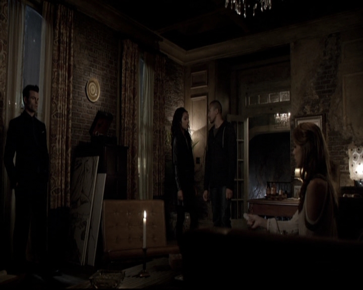 VampireDiariesWorld_dot_nl-TheOriginals_2x21FireWithFire0159.jpg