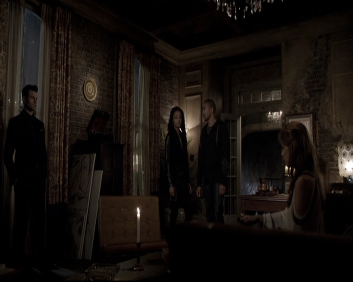 VampireDiariesWorld_dot_nl-TheOriginals_2x21FireWithFire0160.jpg