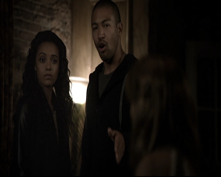 VampireDiariesWorld_dot_nl-TheOriginals_2x21FireWithFire0167.jpg