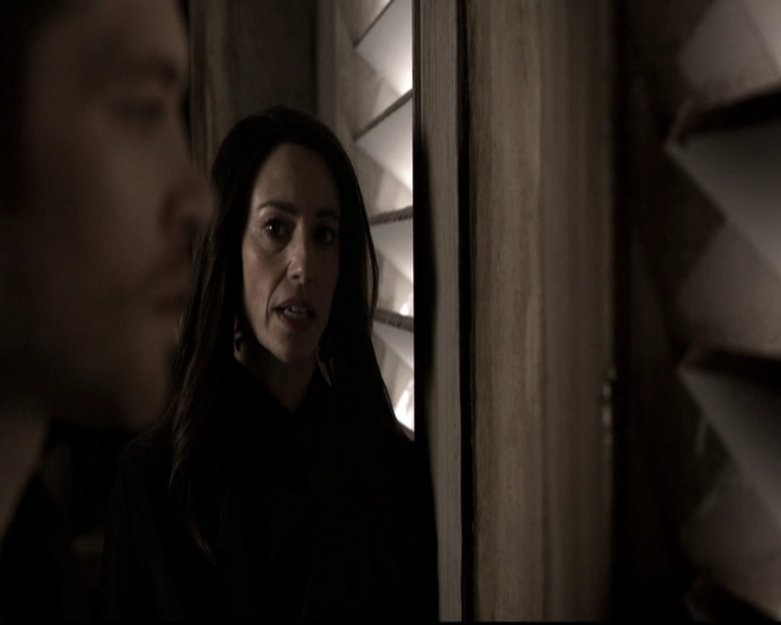 VampireDiariesWorld_dot_nl-TheOriginals_2x21FireWithFire0449.jpg