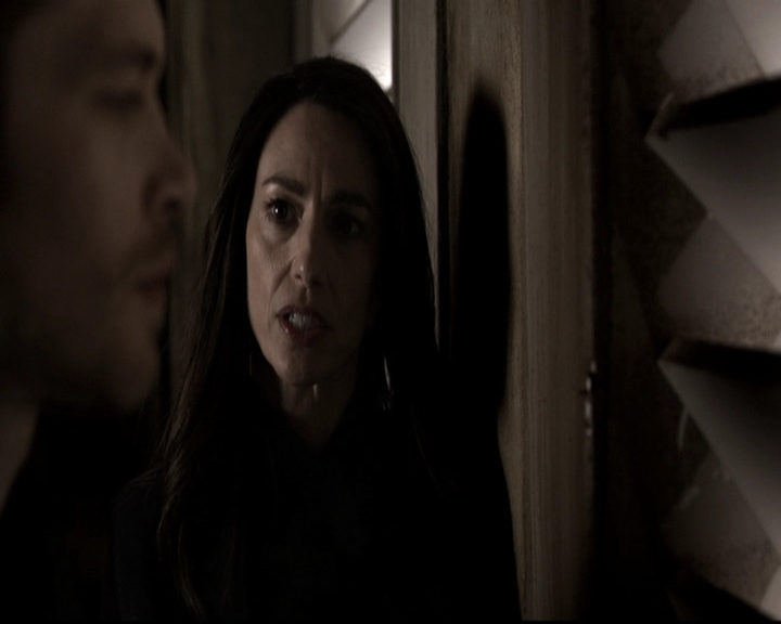 VampireDiariesWorld_dot_nl-TheOriginals_2x21FireWithFire0461.jpg