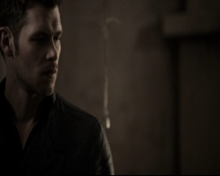 VampireDiariesWorld_dot_nl-TheOriginals_2x21FireWithFire0480.jpg