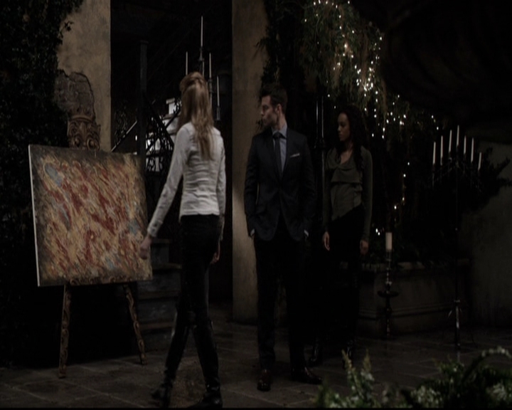 VampireDiariesWorld_dot_nl-TheOriginals_2x21FireWithFire0587.jpg