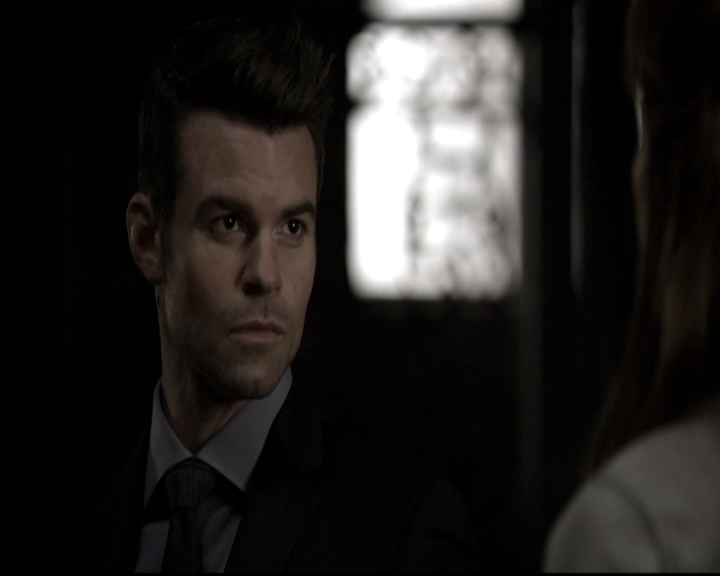 VampireDiariesWorld_dot_nl-TheOriginals_2x21FireWithFire0601.jpg